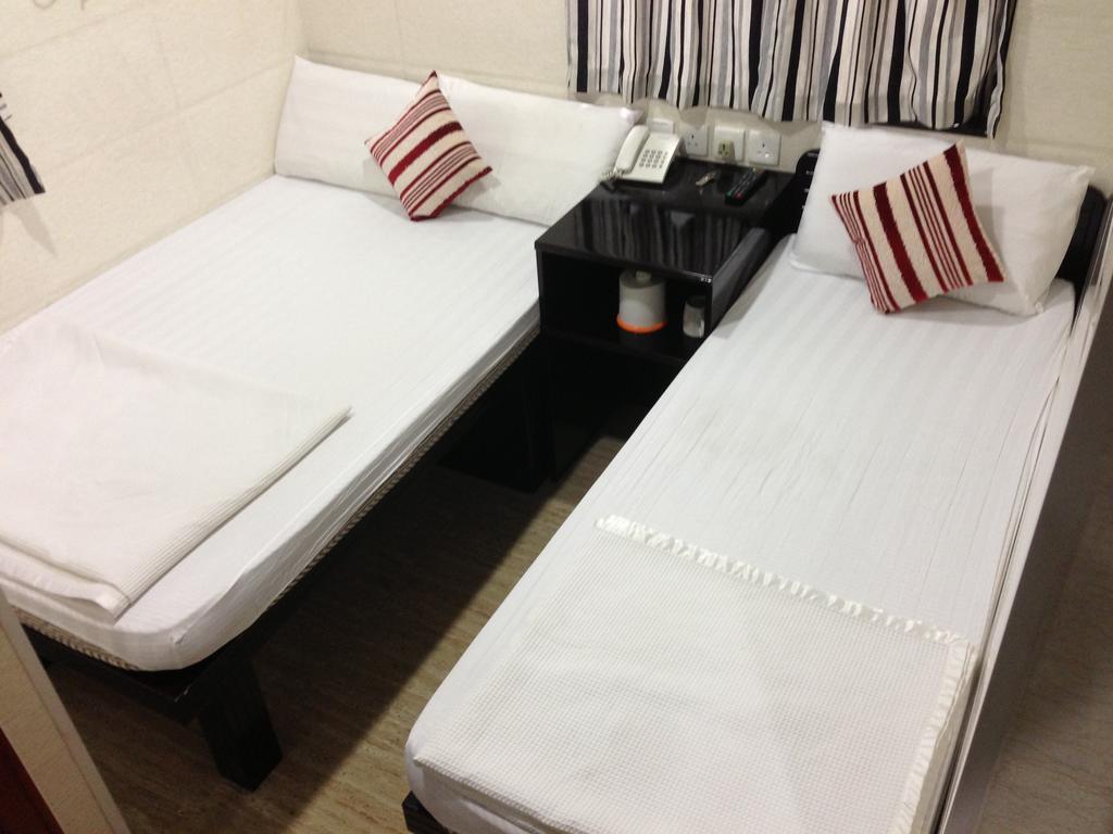 Shanghai Hostel Hk هونغ كونغ الغرفة الصورة