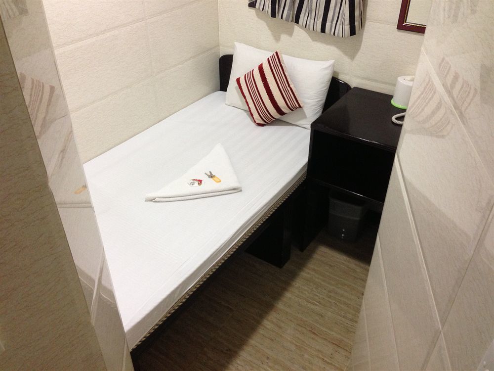 Shanghai Hostel Hk هونغ كونغ المظهر الخارجي الصورة